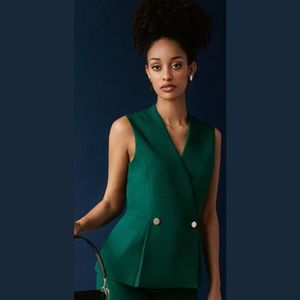 Zara Sleeveless Vest XS